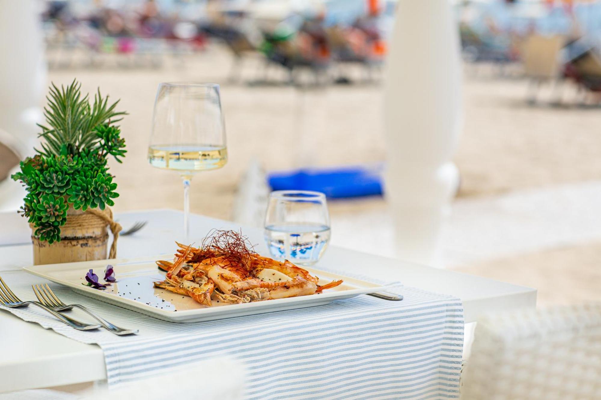 Appartamento Fronte Mare Villa Lory Lignano Sabbiadoro Dış mekan fotoğraf